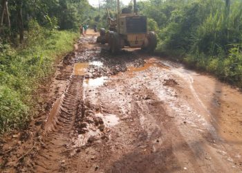 Sakri, SH Aleg Banyuasin Peduli Jalan Desa Sedang Rimba’ Terap Kecamatan Suak Tapeh