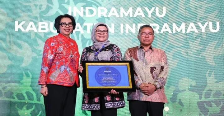 Nina Agustina Masih Menjabat Bupati Indramayu Walaupun Mencalonkan Diri Pilkada 2024
