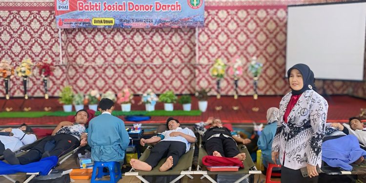 Ternyata PGRI Pendonor Darah Terbanyak Di Kabupaten Cirebon