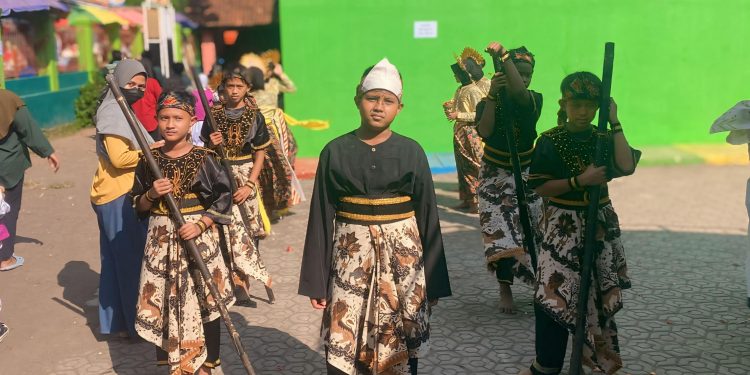 Jangan Pernah Menyerah Untuk Sekolah, Raihlah Cita-Citamu Dengan Sekolah