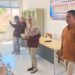 Hebat.!! SDN 2 Lebak Mekar Menyelenggarakan Makan Gratis Kepada Siswa Yatim Dan Piatu