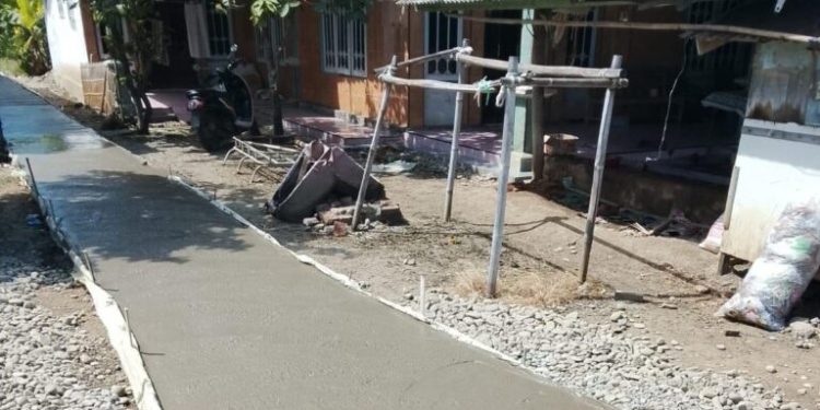 Desa Cantigi Kulon Realisasi DD Tahap Dua Bangun Rabat Beton Gang Desa